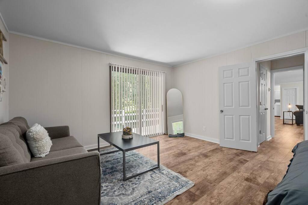 Spacious Home- Near Airport, Crabtree Mall & Food Raleigh Eksteriør billede