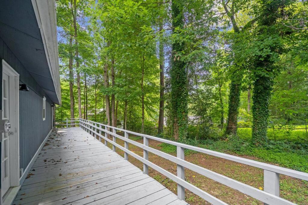 Spacious Home- Near Airport, Crabtree Mall & Food Raleigh Eksteriør billede