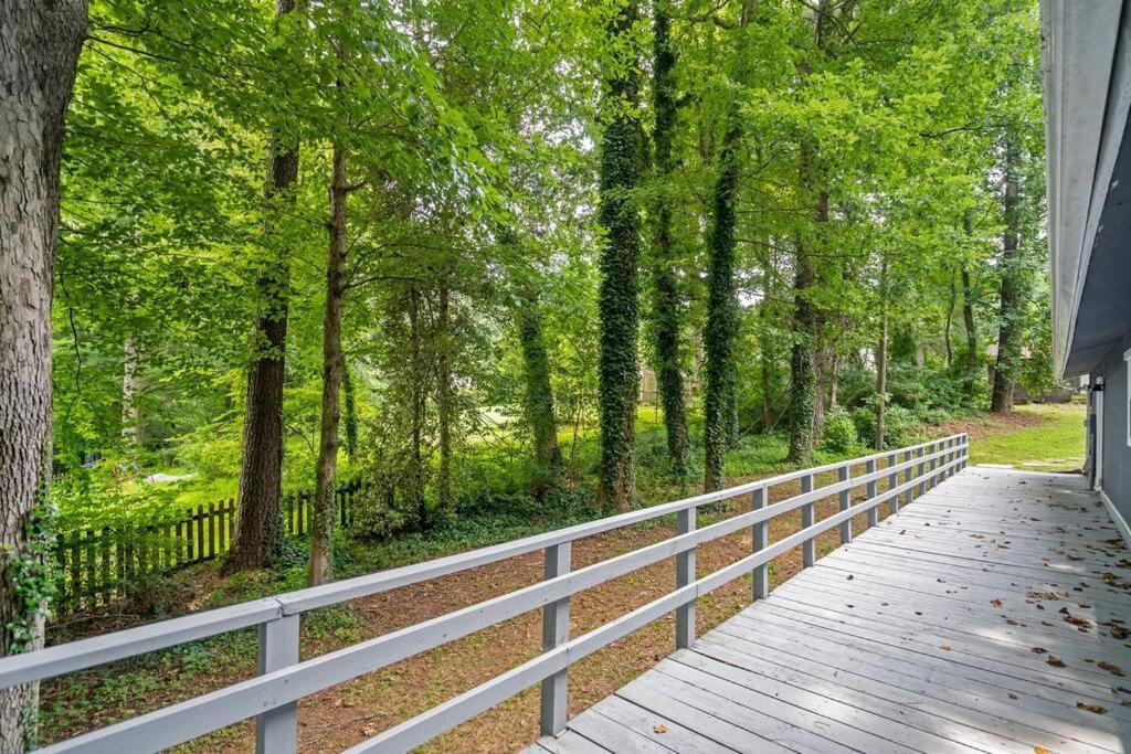 Spacious Home- Near Airport, Crabtree Mall & Food Raleigh Eksteriør billede