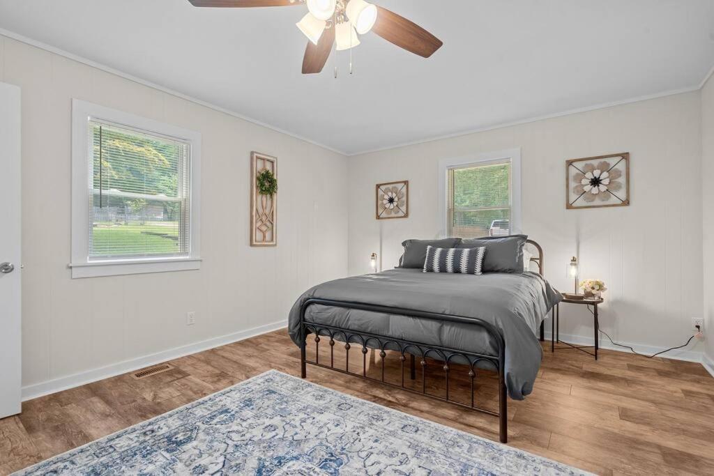 Spacious Home- Near Airport, Crabtree Mall & Food Raleigh Eksteriør billede