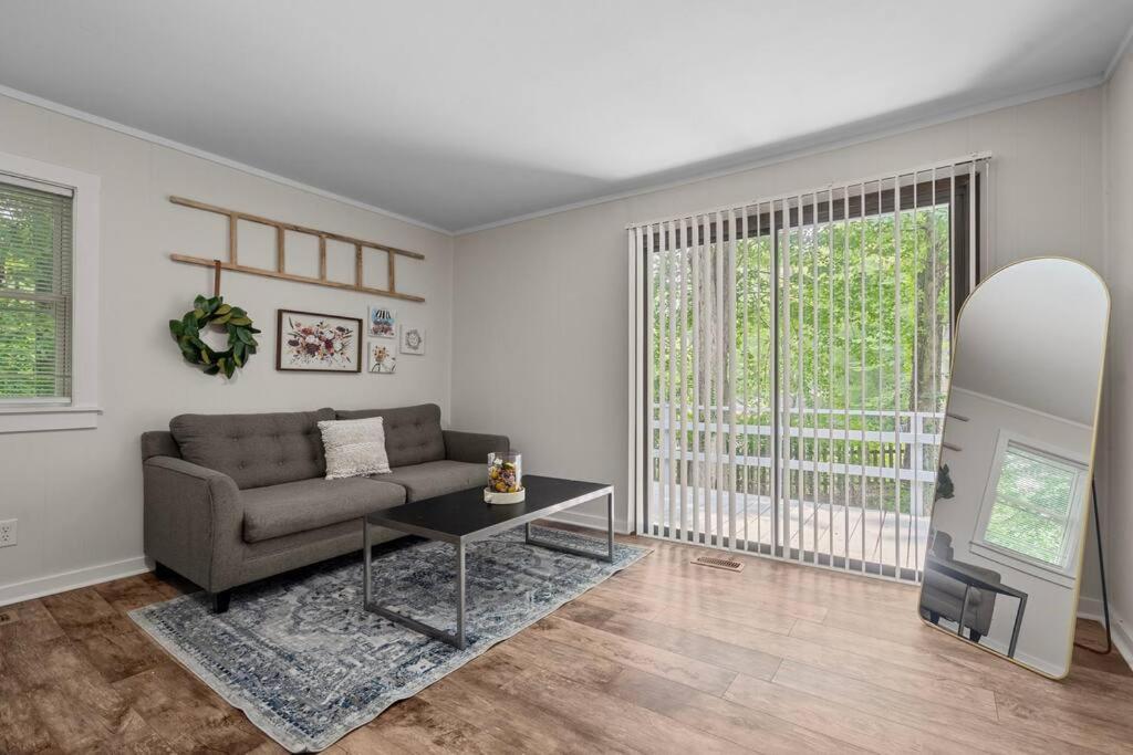 Spacious Home- Near Airport, Crabtree Mall & Food Raleigh Eksteriør billede